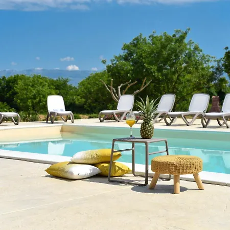Villa Spacious In Nin With Swimming Pool *