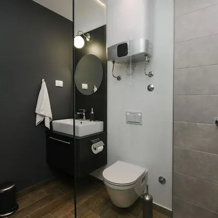 Villa Spacious In Nin With Swimming Pool Vrsi