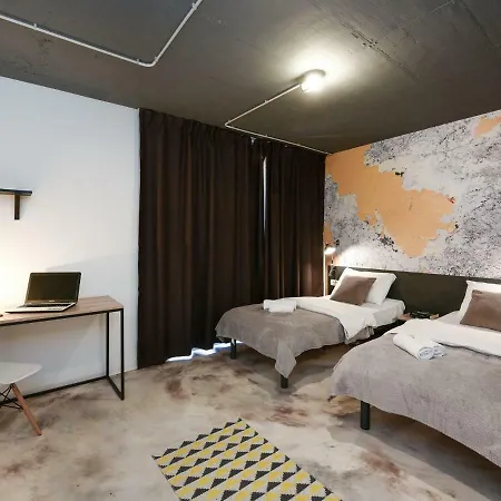 Villa Spacious In Nin With Swimming Pool